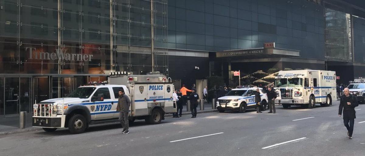 7 طرود مشبوهة بوقت واحد.. ماذا