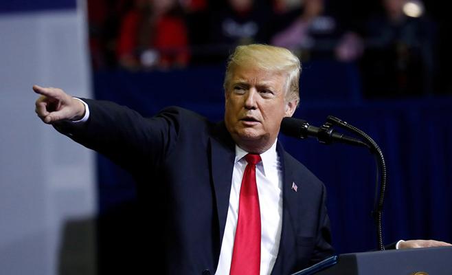 ترامب: على وسائل الإعلام وقف عدائيتها