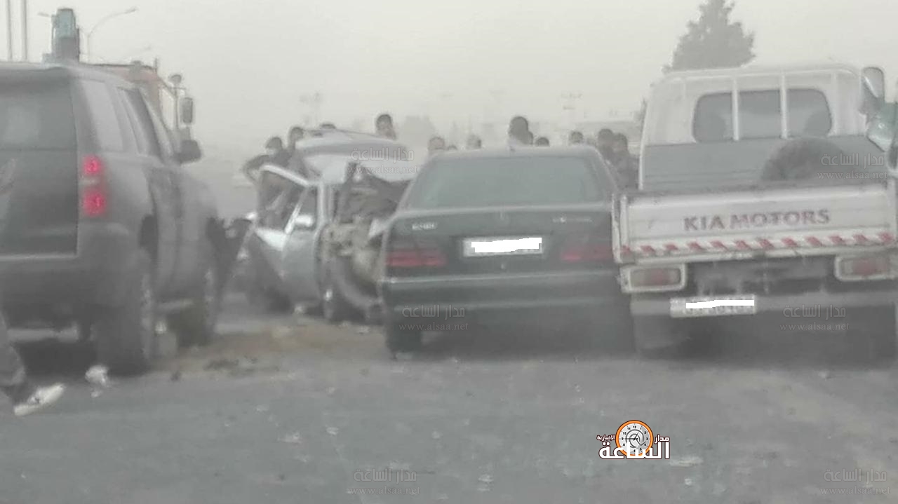 15 إصابة بتصادم 15 مركبة على