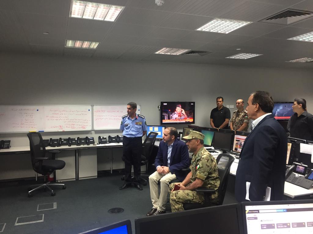 بتوجيهات من الملك، الأمير علي يتابع