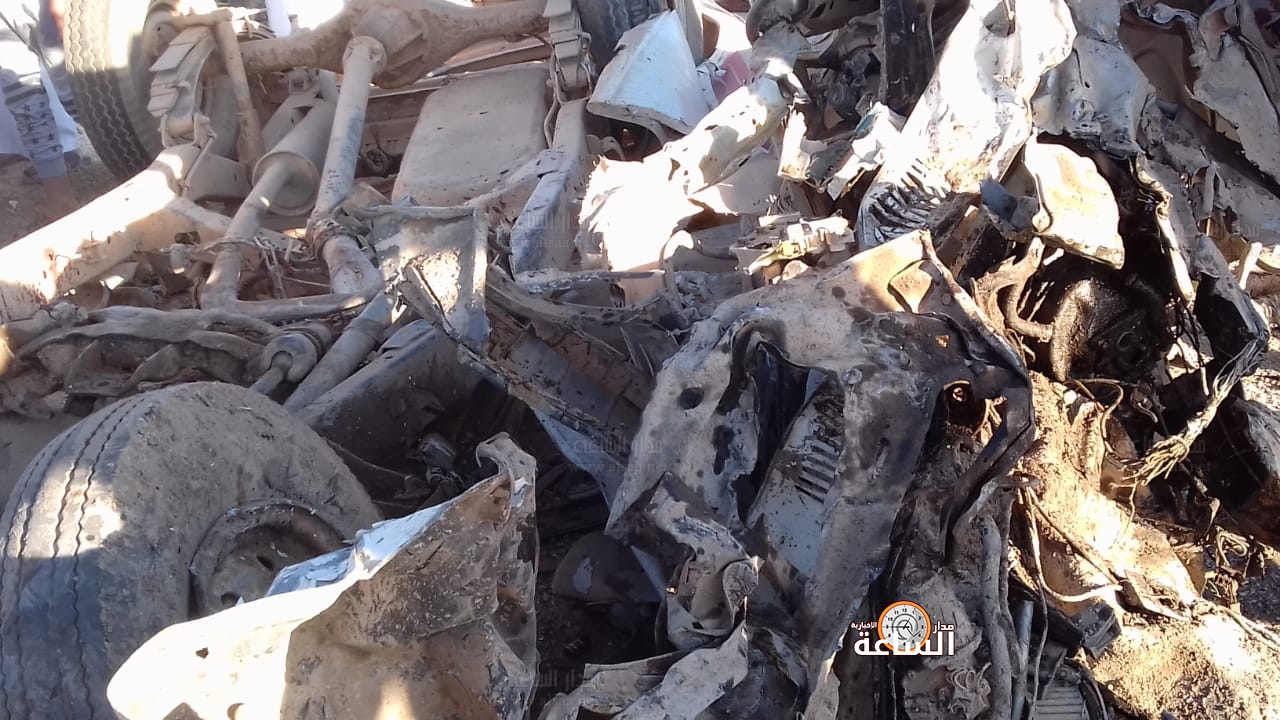 وفاتان بحادث تصادم مروع بين تريلا