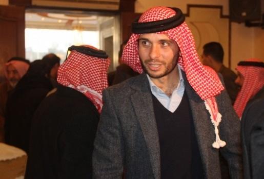 مندوبا عن الملك، الأمير حمزة يقدم