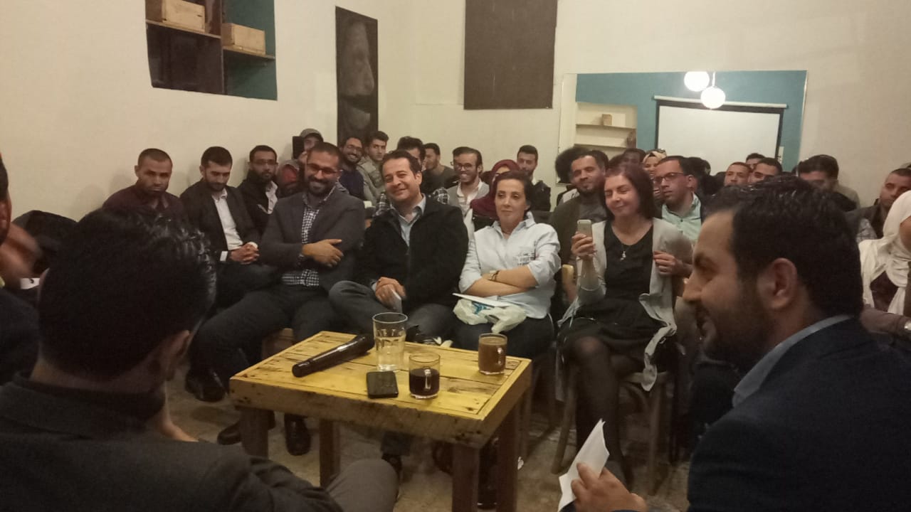 في سابقة.. وزير الثقافة والشباب يلتقي