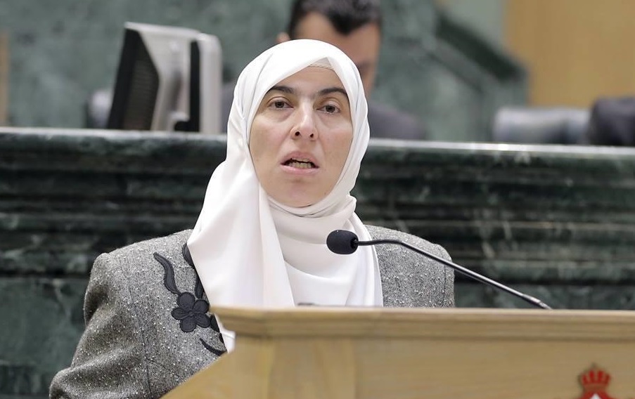 النائب ديمة طهبوب تسأل الحكومة حول