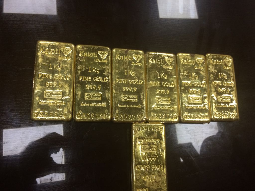 الجمـارك الأردنية تحبط تهريب سبائك وأونصات