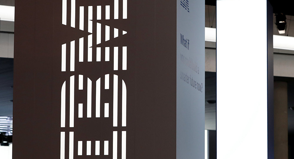 أي بي إم تستحوذ على شركة