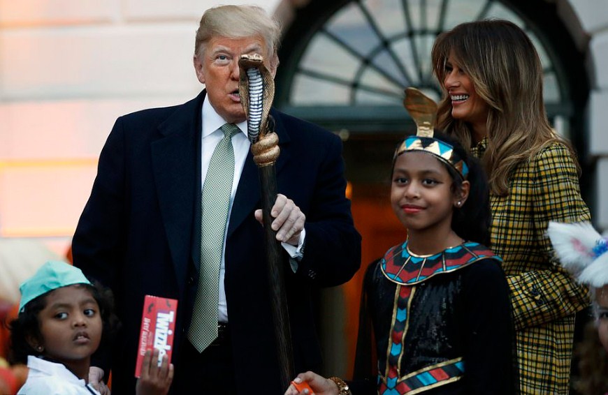 هكذا هدد ترامب الصحفيين في «الهالوين»