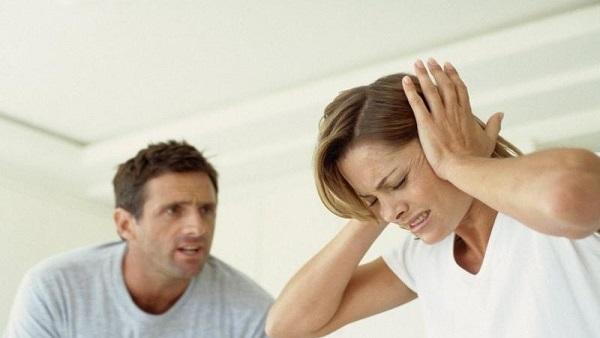 كيف نتفادى الوقوع فى المشاكل الزوجية؟