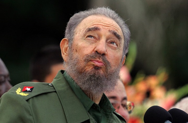 كيف علق أوباما وترامب على وفاة