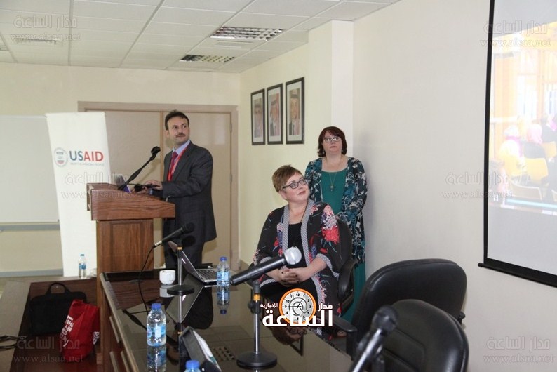 برنامج القيادات الحكومية يطلع على تجربة