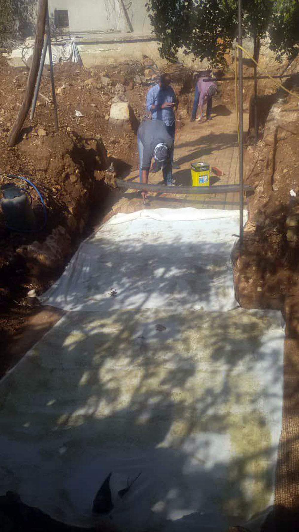 سوري يعثر على لوحة فسيفسائية عمرها