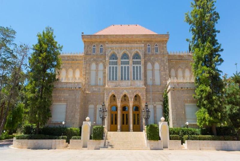 إحالات إلى التقاعد في الديوان الملكي