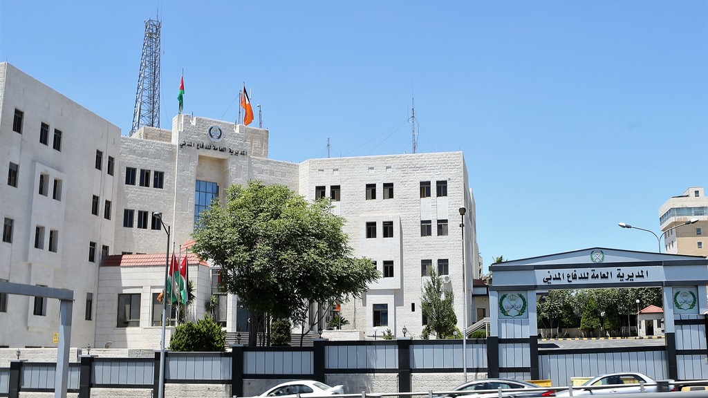 7 إصابات إثر تصادم مركبتين في