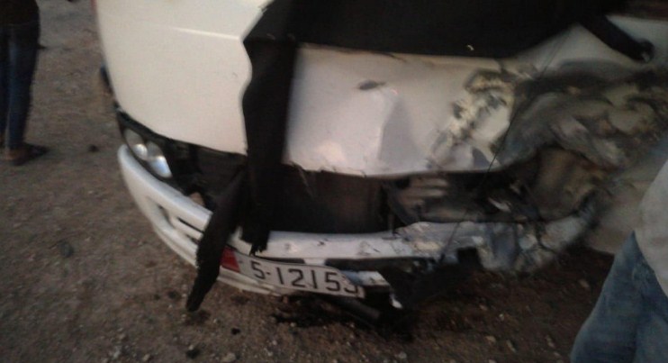 7 اصابات بحادث تصادم حافلة ركاب