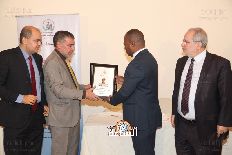 حزب الوسط الإسلامي يكرم أعضاءه الجدد