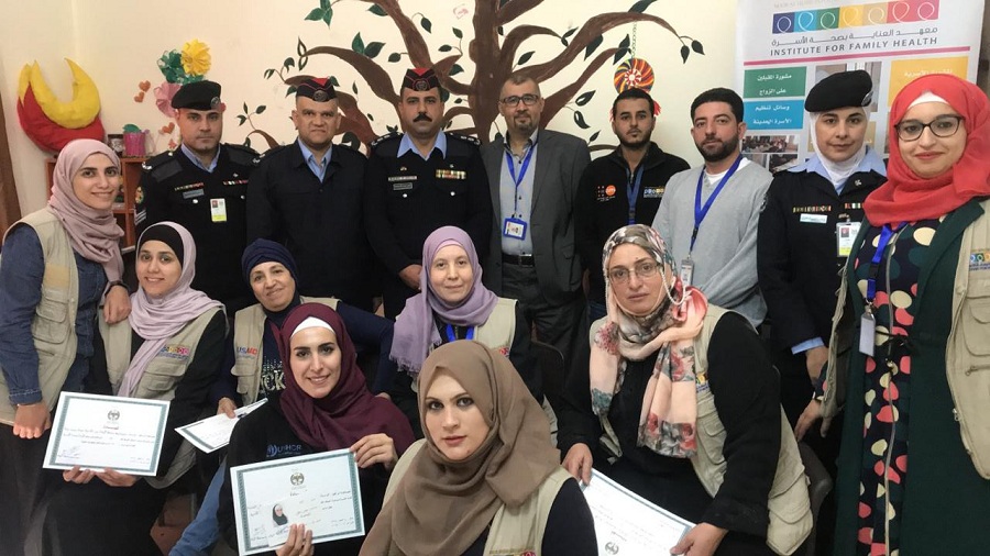 اختتام دورة أصدقاء الشرطة في معهد