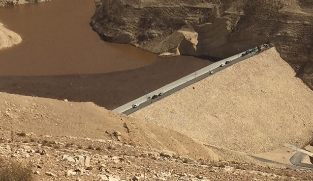 مراقب سد زرقاء ماعين يوضح