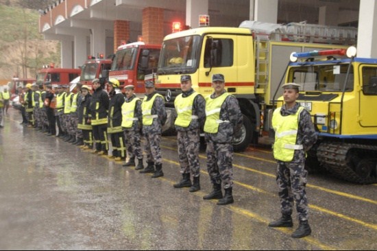 الدفاع المدني يحذر من الاحوال الجوية