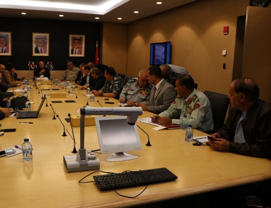 رئيس الوزراء في «إدارة الازمات» لمتابعة