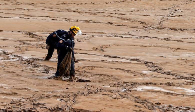 السيول التي جرفت الحكومة