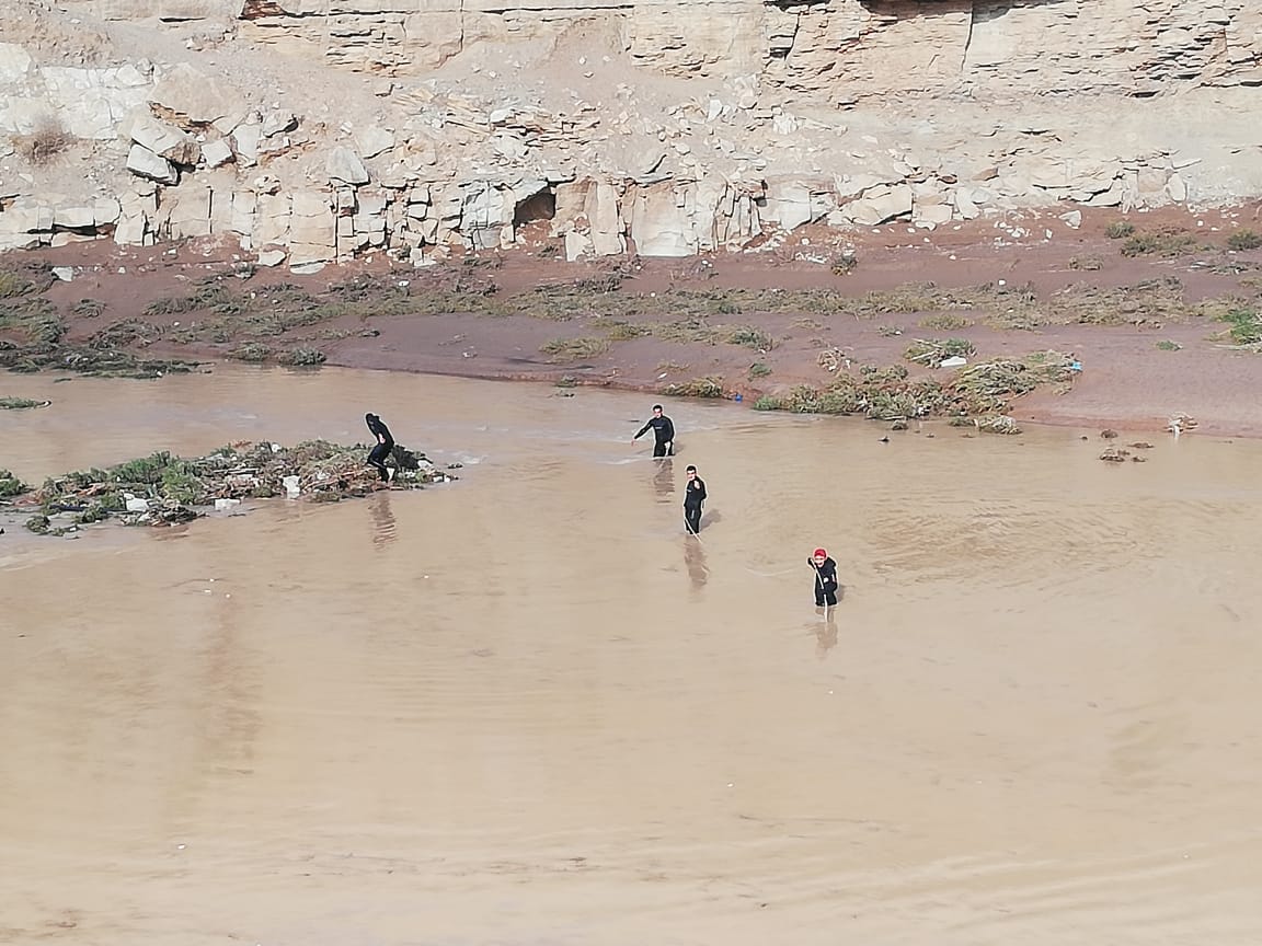 الدفاع المدني: العثور على جثة الطفلة