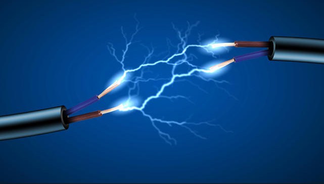 وفاة شخص بصعقة كهربائية في محافظة