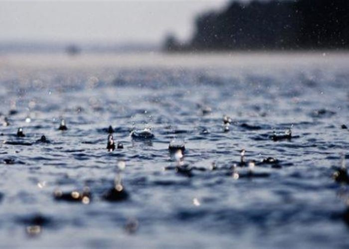 تساقط الامطار اعتبارا من ظهر اليوم