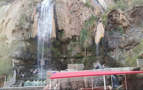 لجنة السياحة النيابية تزور جبل نيبو