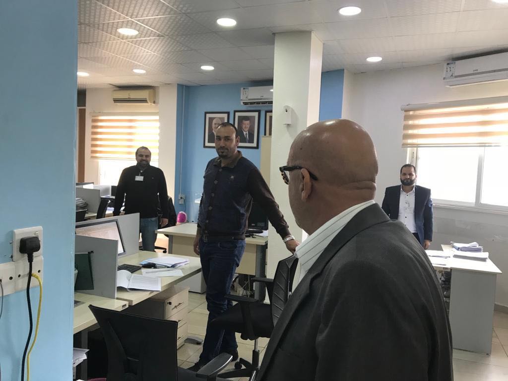 زيارة مفاجئة لوزير المياه والري لمياه