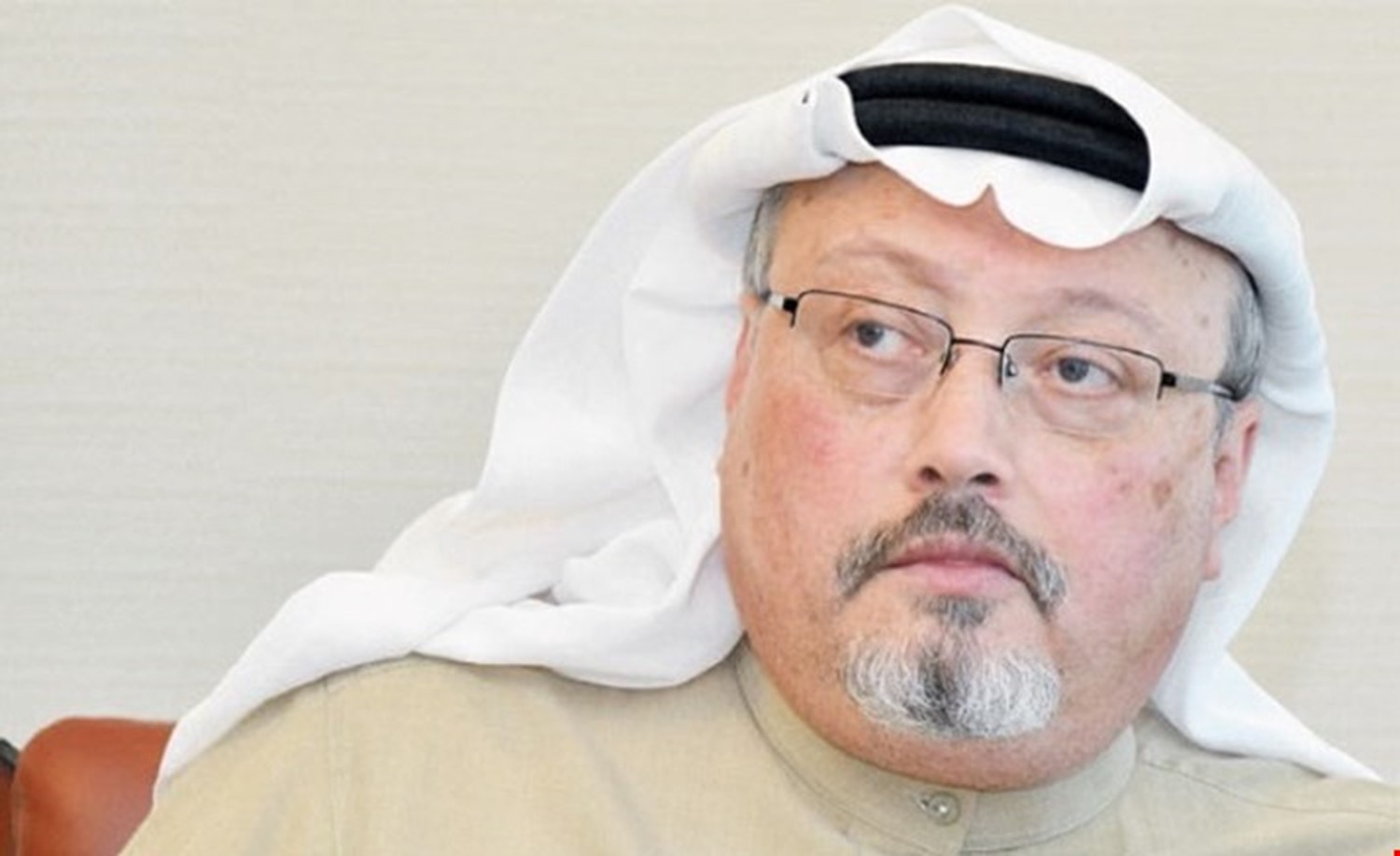 بالفيديو: أداء صلاة الغائب على خاشقجي