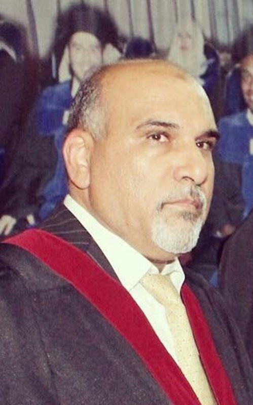 الدكتور أحمد صومان .. مبروك الأستاذية