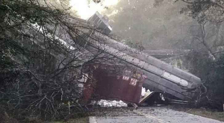 عربات ’تتساقط من السماء‘ في أمريكا