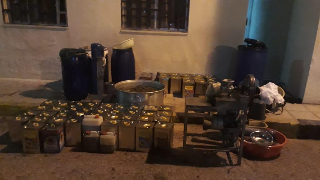 القبض على شخصين استخدما أحد المنازل