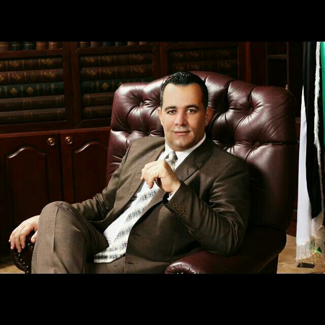 لن نقبل بأقل من حكومة حزبية