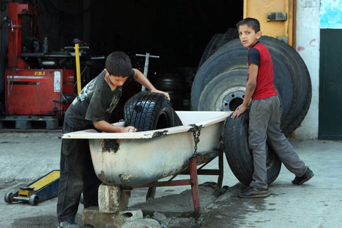 ’العمل‘ تتعامل مع 661 حالة عمل