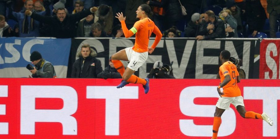 شاهد ورقة التغيير الذي منح منتخب