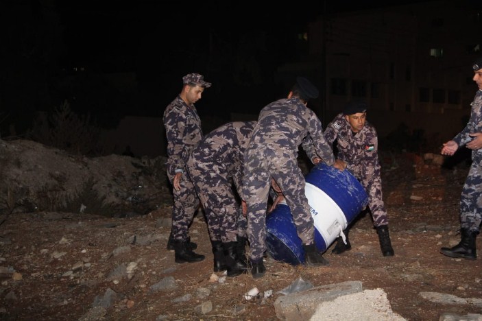 الدفاع المدني يوقف تسرب مادة «سامة