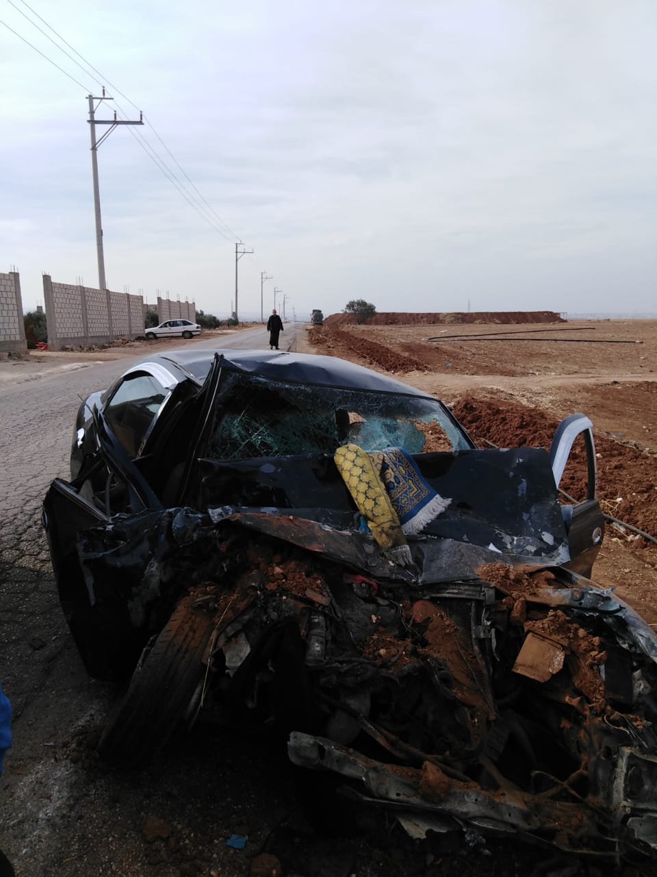 وفاة واصابتان بحادث مروع بين مركبة