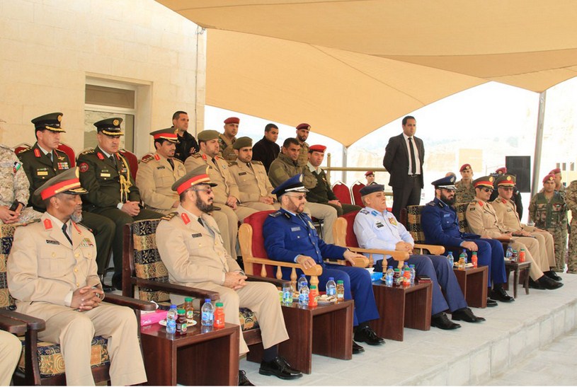 رئيس الأركان السعودي يتابع تمرينا عسكريا