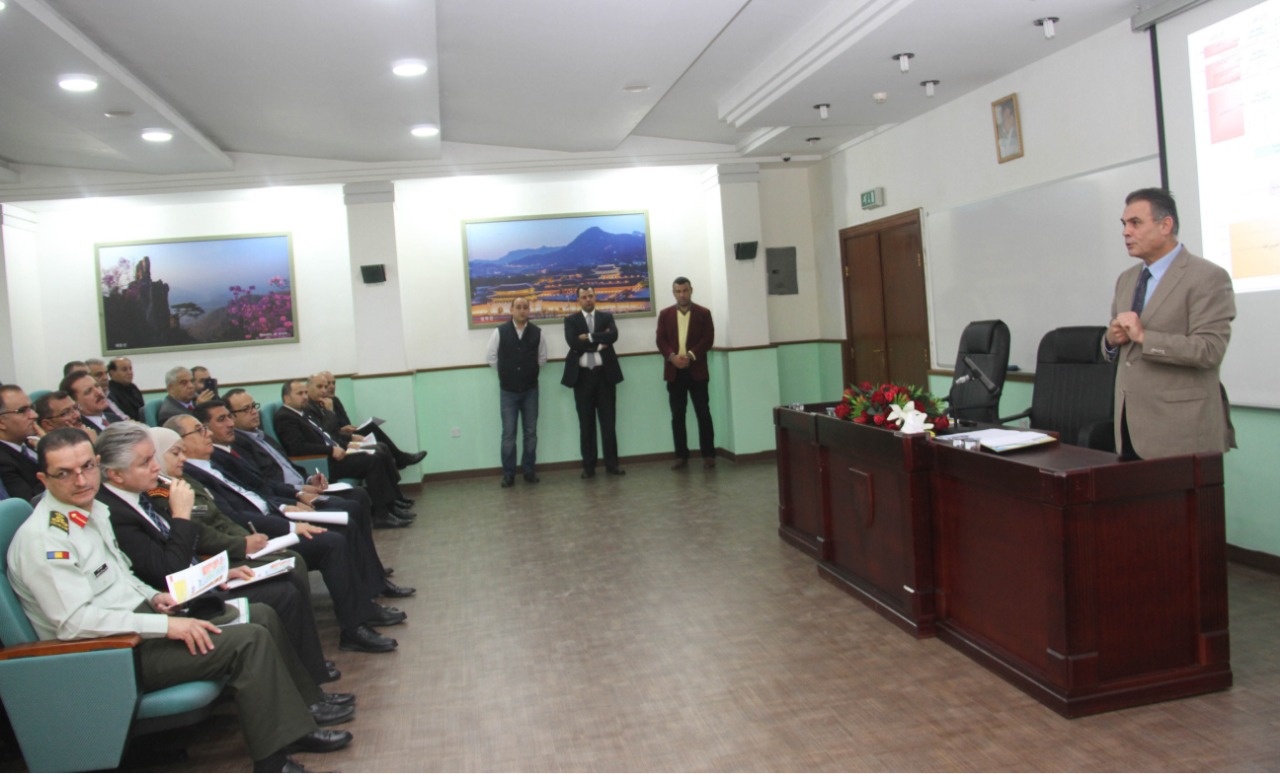 عمداء الكليات الجامعية يوصون السير في