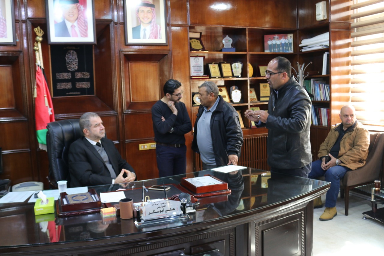 ابو السكر : لن اقدم استقالي