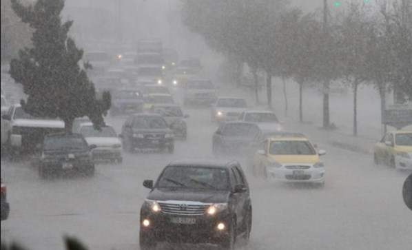 الجمعة .. أمطار رعدية غزيرة أحيانا