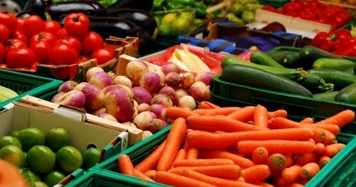 250 طنا واردات سوق العارضة للخضار