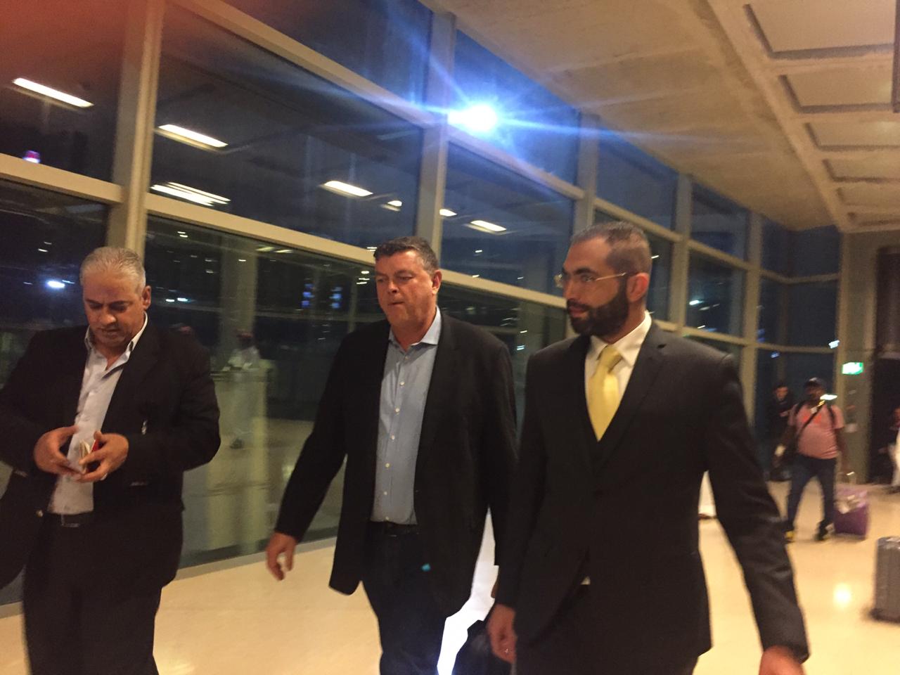 زيادين في المطار.. من استقبل (صور