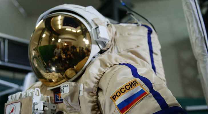 بعثة روسية إلى القمر وتحقيق بهبوط