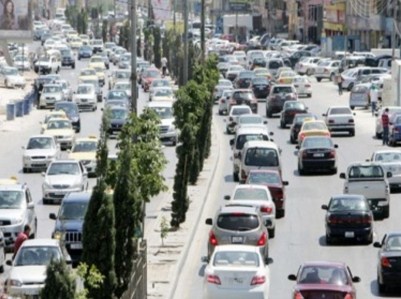 تحويل السير عن اوتوستراد الزرقاء