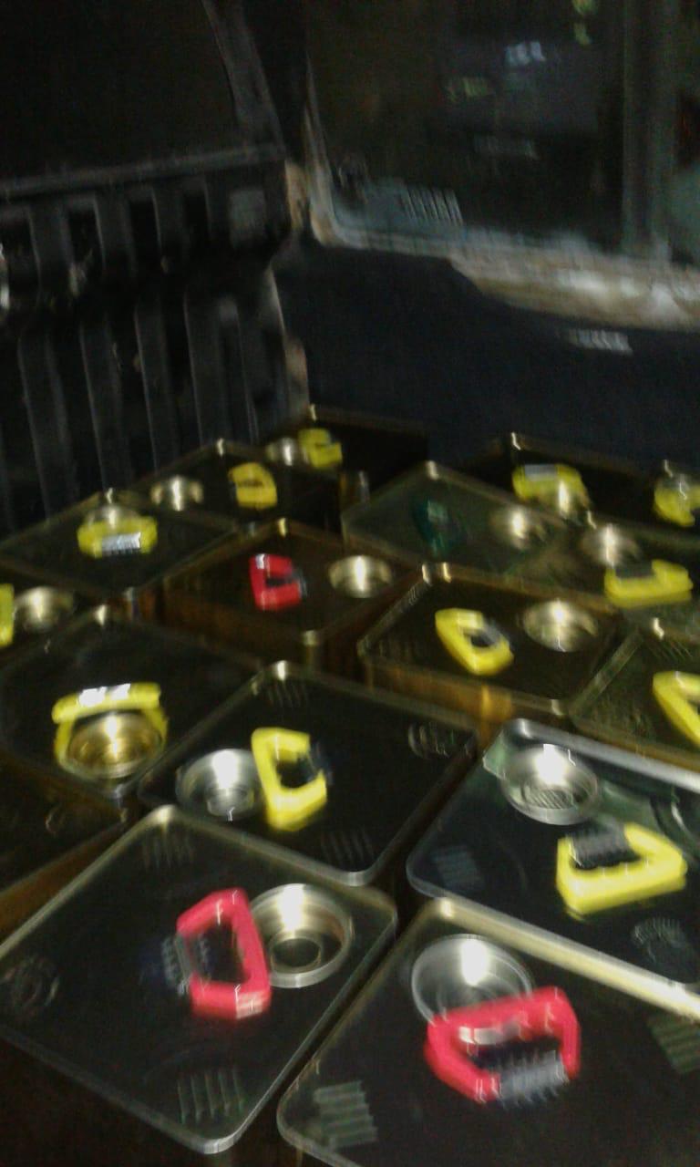 ضبط 85 تنكة زيت زيتون مغشوش