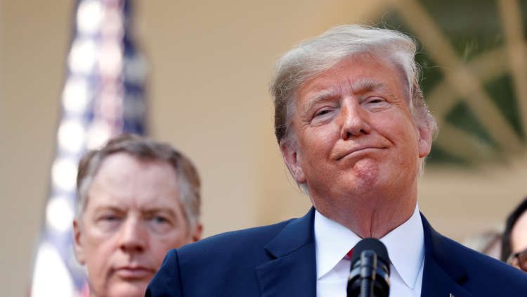 ترامب يشكر نفسه على تراجع أسعار