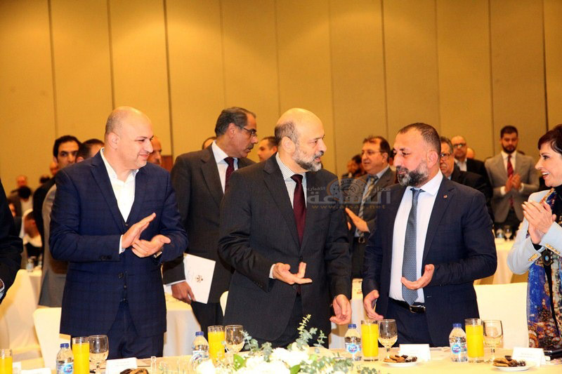 لماذا غضب الرزاز في لقاء حواري