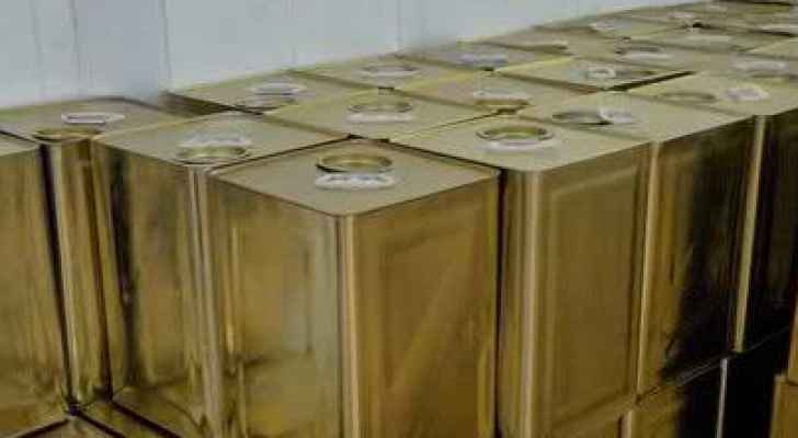 ضبط 150 تنكة زيت زيتون مغشوش